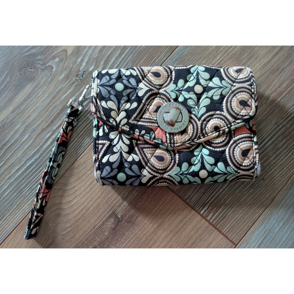 Vera Bradley Marrakesh Quilted Paisley Turn Key Wallet Wristlet
